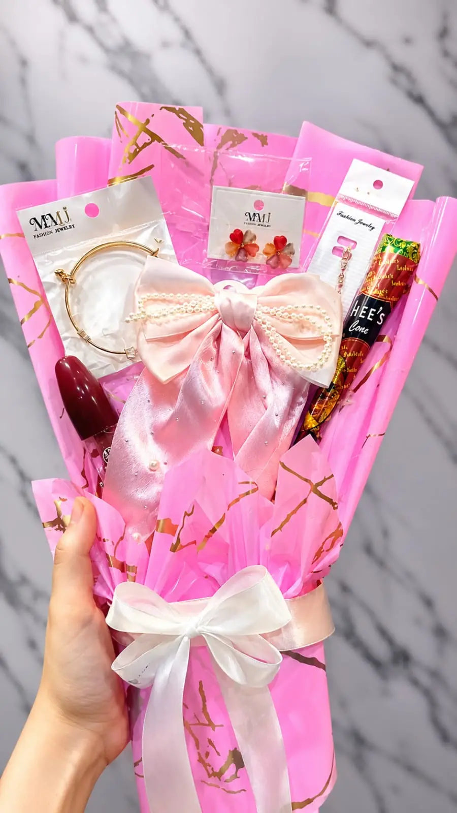 Ribbon Bouquet 🎀🌸 Horiya store
