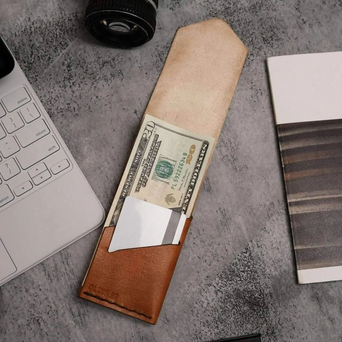 Premium Leather Wallet – Stylish, Compact & Built to Last Horiya store